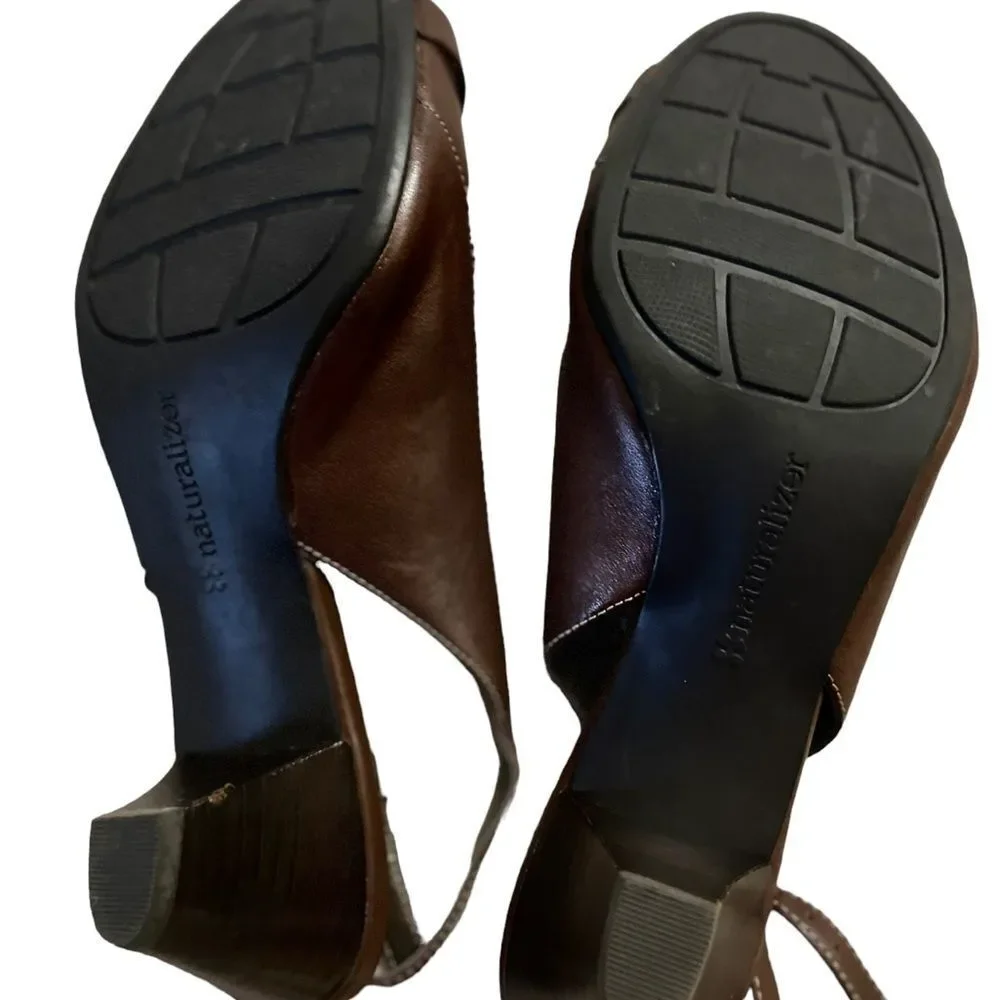 Naturalizer Sling Backs. Size 9.5. Barely Worn. - Picture 3 of 3
